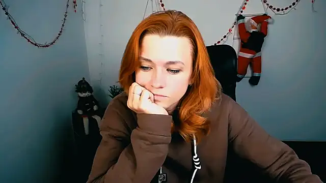 PeppyMia online show from 12-14-25, 05:02