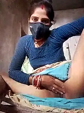 MISS-KAYA online show from 11-18-25, 08:17