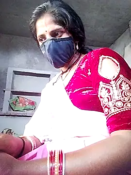 MISS-KAYA online show from 11-14-25, 08:40