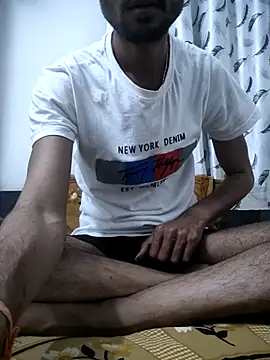 Snapshot of fckboy987 chatting on 07-16-26, 04:37 fckboy987 online show from 07-16-26, 04:37