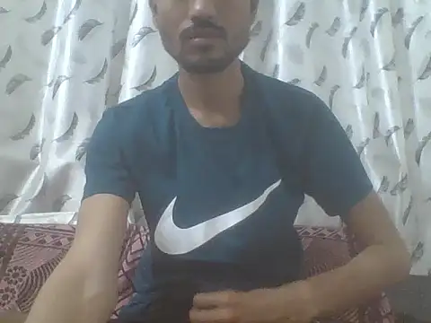 Snapshot of fckboy987 chatting on 05-19-26, 06:15 fckboy987 online show from 05-19-26, 06:15