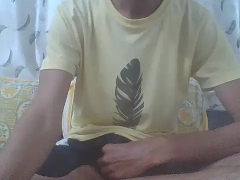 Snapshot of fckboy987 chatting on 09-12-25, 04:29 fckboy987 online show from 09-12-25, 04:29
