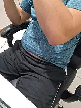 Carloskasado online show from 12-16-25, 07:12