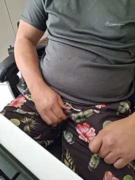 Carloskasado online show from 01-19-26, 01:26