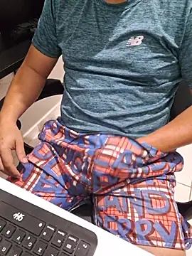 Carloskasado online show from 11-12-25, 10:46