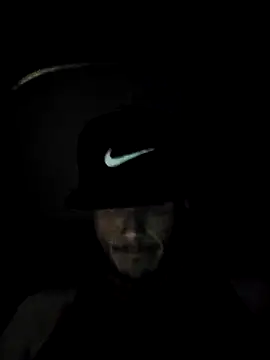 Romance32 online show from 11-18-25, 04:05