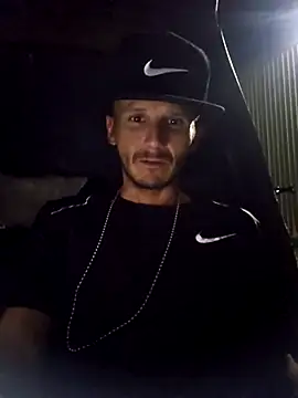 Romance32 online show from 11-06-25, 02:59