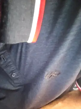 Romance32 online show from 12-21-25, 04:52