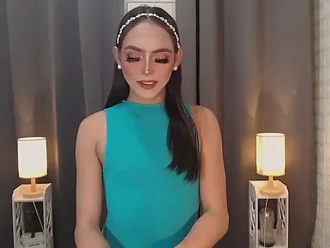 Snapshot of asian_slutt143 chatting on 07-04-26, 03:27 asian slutt143 online show from 07-04-26, 03:27