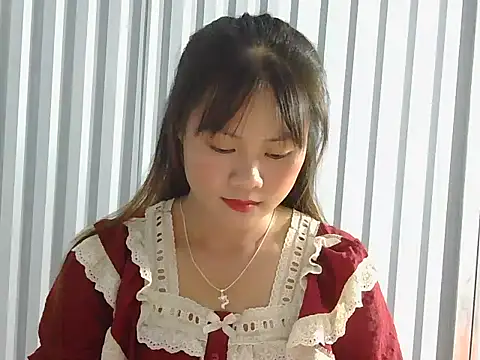 Sisi dy01 online show from 10-08-25, 01:45