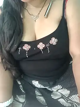 Snapshot of Anjali-bhabhi chatting on 04-05-26, 06:20 Anjali-bhabhi online show from 04-05-26, 06:20