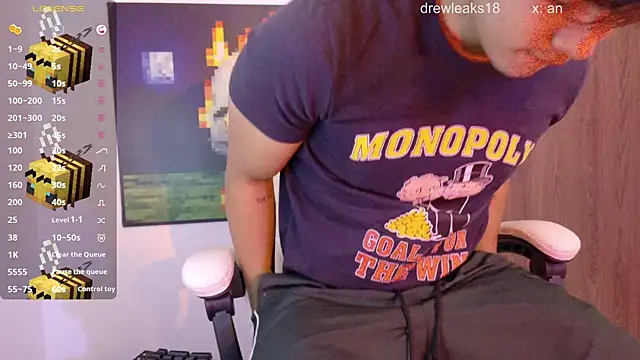 an drew18 online show from 06-25-26, 02:33
