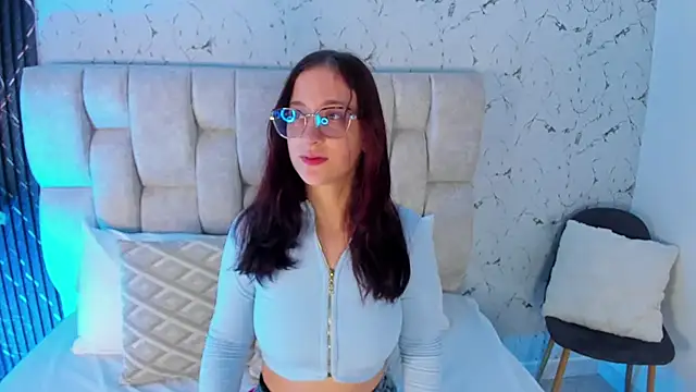 Laura Ivy online show from 04-13-26, 12:42