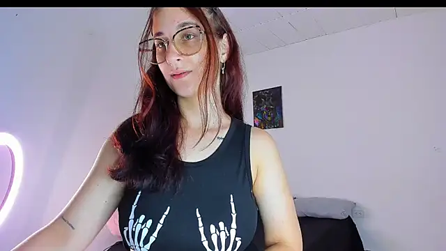 Laura Ivy online show from 06-09-26, 02:40