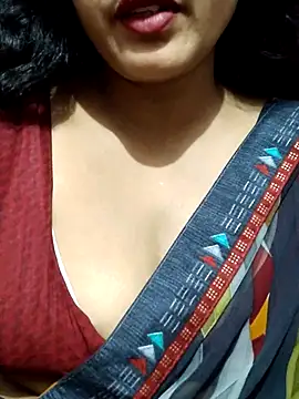Snapshot of spicysuhana chatting on 05-28-26, 11:32 spicysuhana online show from 05-28-26, 11:32