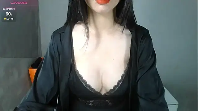 Voyerra g online show from 10-28-25, 12:44