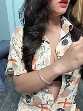 Voyerra g online show from 02-19-26, 02:03