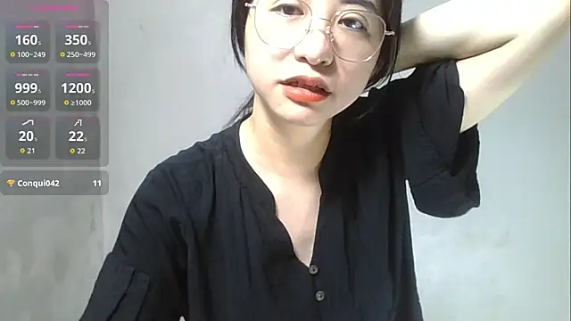 Voyerra g online show from 09-11-25, 01:16