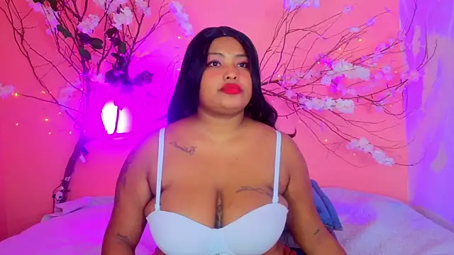 Snapshot of Cristal_hott1 chatting on 02-10-26, 10:03 Cristal hott1 online show from 02-10-26, 10:03