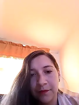 Agatha bellucci  online show from 10-12-25, 09:05