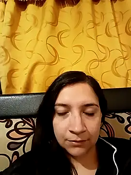 Agatha bellucci  online show from 10-02-25, 12:25