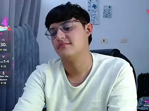 yesitwink  online show from 03-21-26, 02:57
