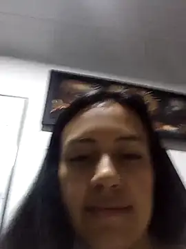 Snapshot of Nika_Hot chatting on 10-07-25, 02:45 Nika Hot online show from 10-07-25, 02:45