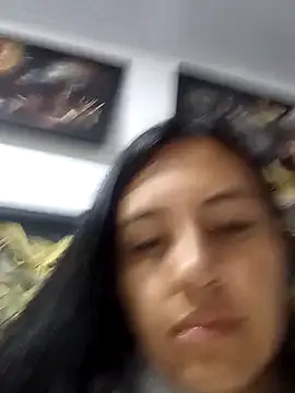 Snapshot of Nika_Hot chatting on 09-28-25, 03:02 Nika Hot online show from 09-28-25, 03:02