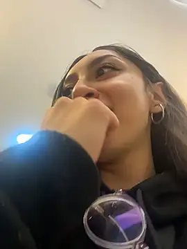 LuluBeerry online show from 02-21-26, 02:57