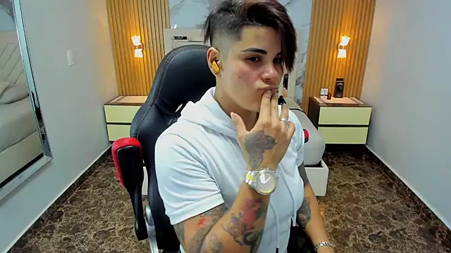 KAROLLJONES1 online show from 03-02-26, 07:10