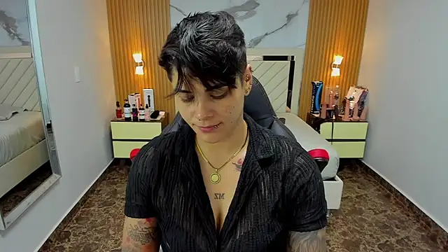 KAROLLJONES1 online show from 10-16-25, 07:44