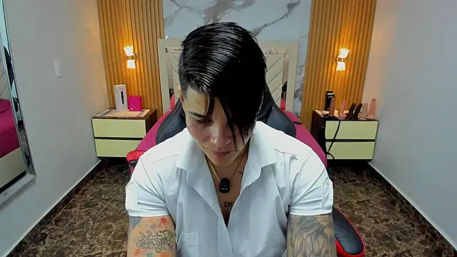 KAROLLJONES1 online show from 02-28-26, 07:35