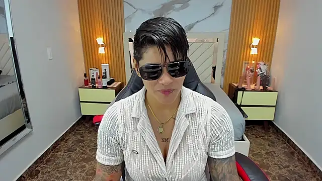 KAROLLJONES1 online show from 11-20-25, 07:14