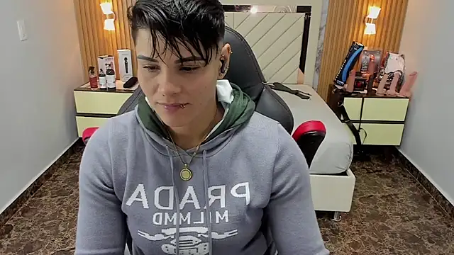 KAROLLJONES1 online show from 09-29-25, 02:51