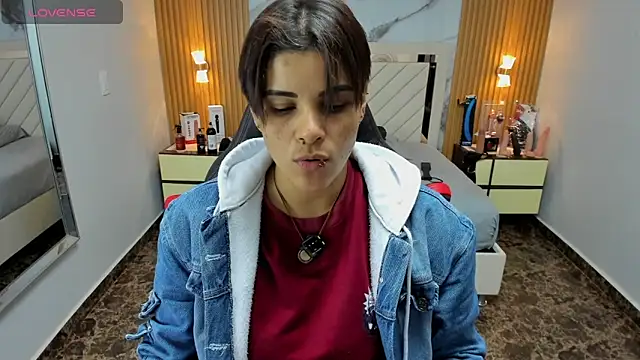 KAROLLJONES1 online show from 11-21-25, 07:57