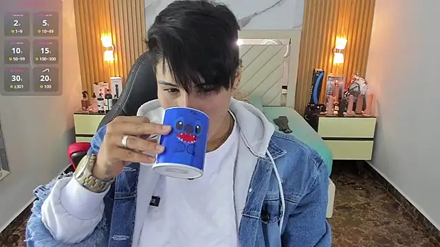 KAROLLJONES1 online show from 09-23-25, 03:02