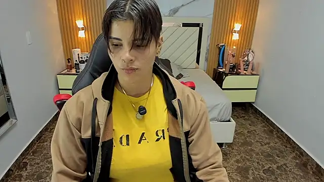 KAROLLJONES1 online show from 11-14-25, 07:39