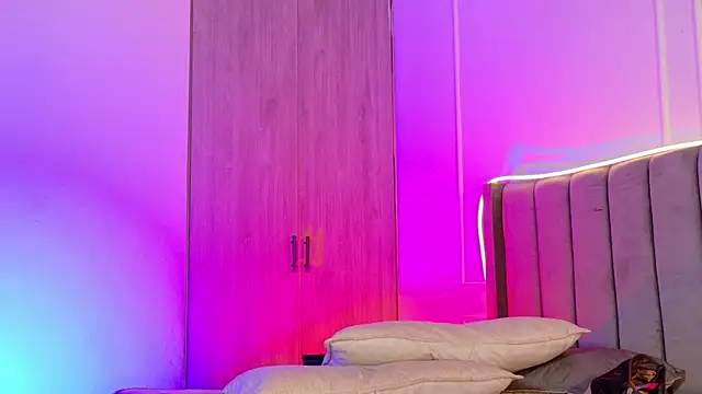 Ice Princess  online show from 03-28-26, 12:06