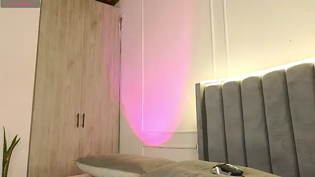 Ice Princess  online show from 11-13-25, 08:46