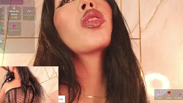 Miss Charlottet online show from 03-22-26, 07:26