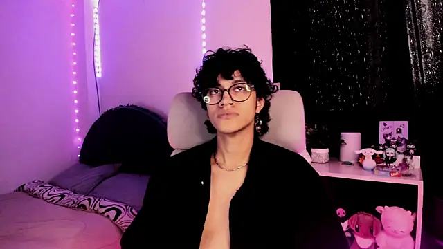 Snapshot of Khada__Jhin4 chatting on 10-28-25, 08:52 Khada  Jhin4 online show from 10-28-25, 08:52