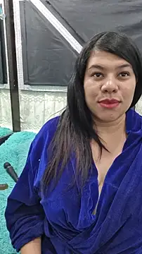 Snapshot of ALMAWHITE chatting on 11-21-25, 04:17 ALMAWHITE online show from 11-21-25, 04:17