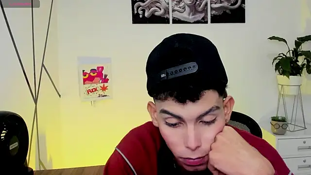 Room 69x online show from 10-12-25, 04:14