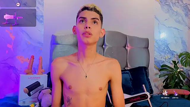 Room 69x online show from 03-27-26, 08:21