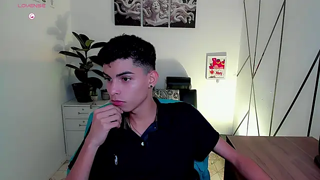 Room 69x online show from 10-30-25, 09:11