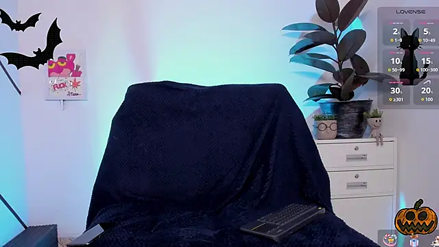 Room 69x online show from 10-24-25, 03:49