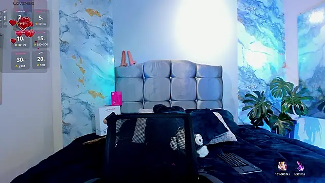 Room 69x online show from 02-17-26, 03:31