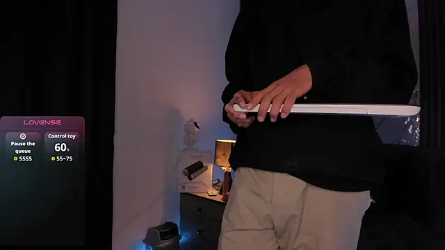 Room 69x online show from 01-14-26, 05:11