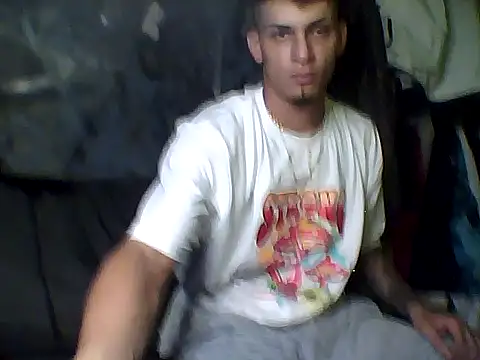 Snapshot of crisrummer chatting on 10-11-25, 07:04 crisrummer online show from 10-11-25, 07:04