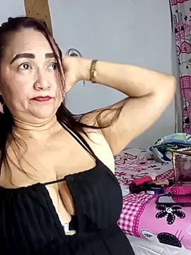 linda luna29 online show from 12-20-25, 04:48